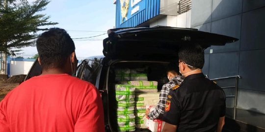 Bea Cukai Jambi Ungkap Modus Penjualan Rokok Ilegal Lewat Marketplace