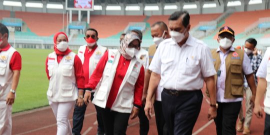 Mobilitas di Jawa-Bali Kembali Normal, Luhut Khawatir Lonjakan Covid 2-3 Pekan Lagi