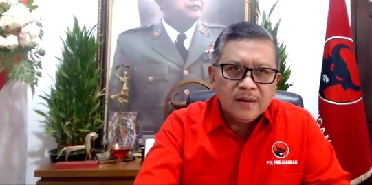 PDIP Gelar Upacara Peringatan HUT RI, Hasto Ingatkan Pesan Bung Karno soal Berdikari