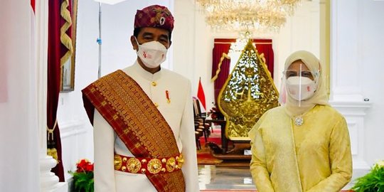Baju Adatnya Dipakai Presiden Jokowi, Wali Kota Berharap Lampung Semakin Mendunia