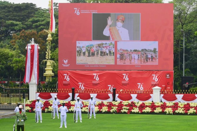 jokowi menyapa masyarakat merauke dan poso