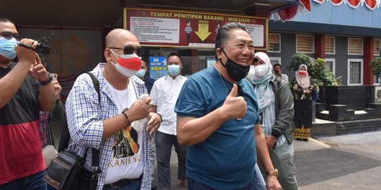 Eks Bupati Lampung Tengah Andy Achmad Bebas Usai Bayar Denda Subsider Rp500 Juta