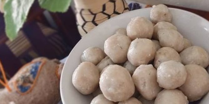 8 Resep Pentol Ayam yang Enak, Camilan Sederhana yang ...