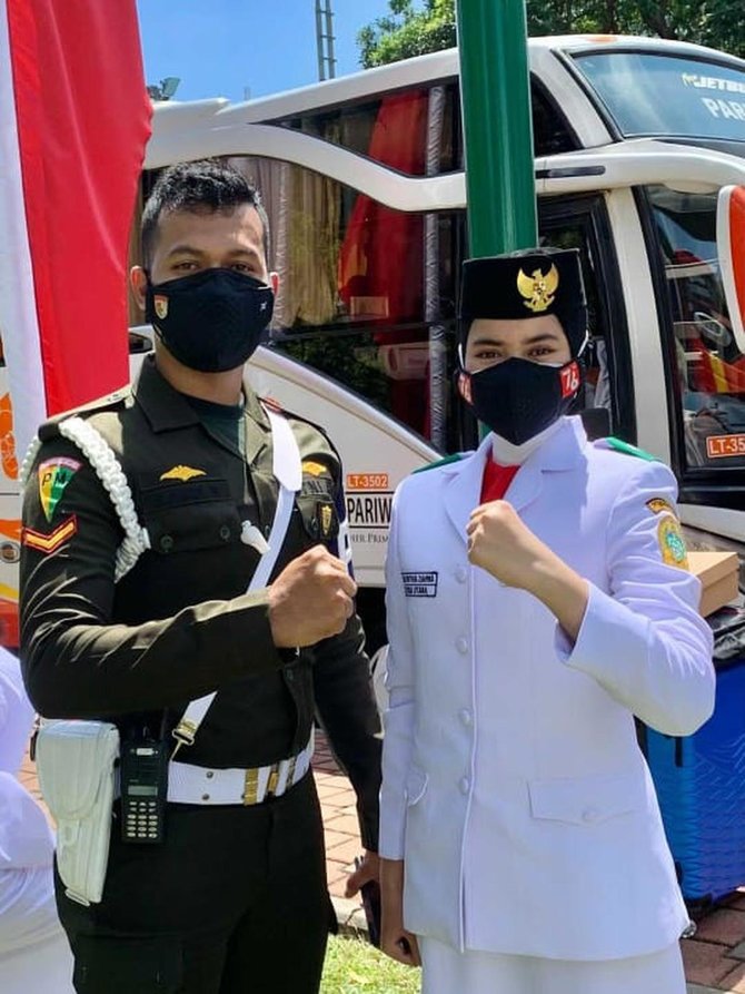 mengenal sosok ardelia muthia zahwa pembawa baki bendera hut ke 76 ri asal sumut