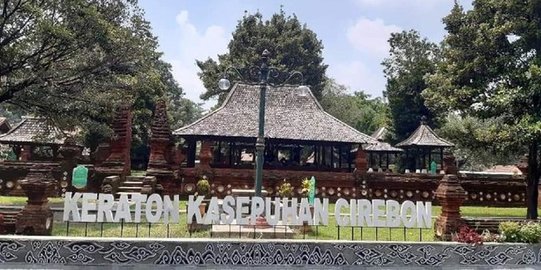 Keraton Kasepuhan Cirebon Mendadak Disegel Sekelompok Orang, Begini Faktanya