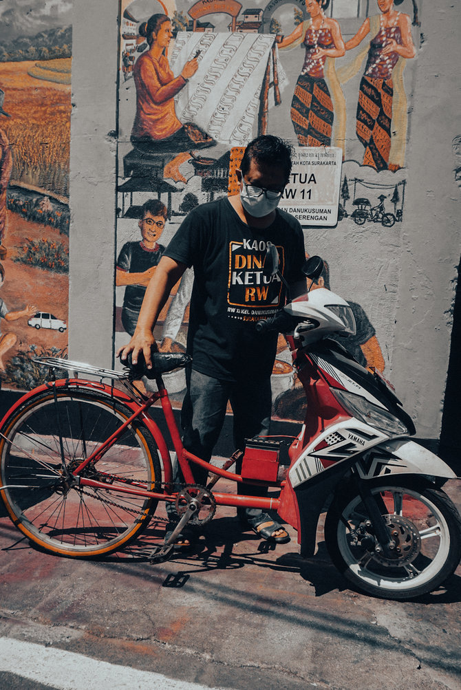 kendaraan dinas rw di solo