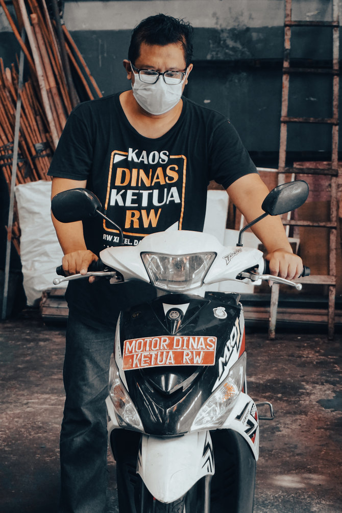 kendaraan dinas rw di solo