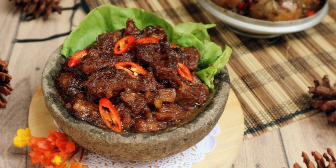 Resep Lapis Daging Kecap Khas Surabaya yang Gurih dan ...