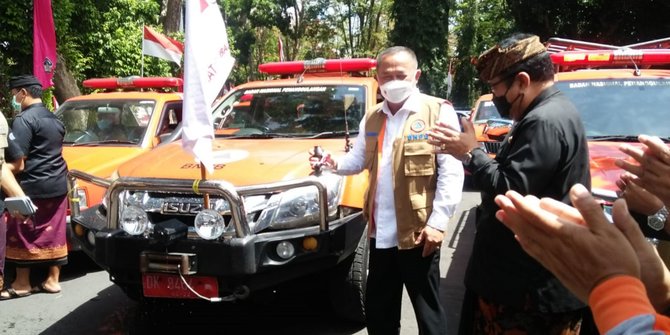 Ketua Satgas Covid-19 Luncurkan Mobil Masker Perkuat Prokes di Bali