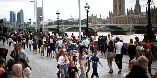 Suasana London Kembali Ramai Wisatawan