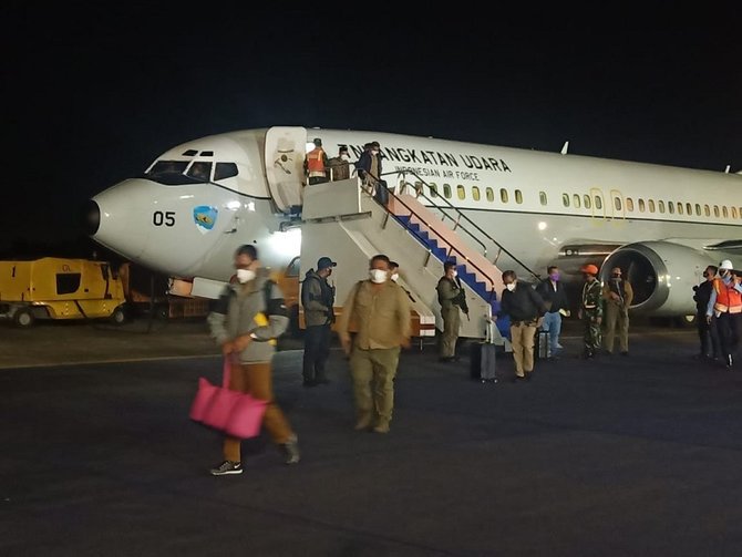 wni dari afghanistan tiba di jakarta