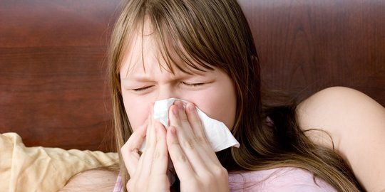 Hidung Beringus dan Bersin Terus-Menerus di Pagi Hari, Apa Penyebabnya?