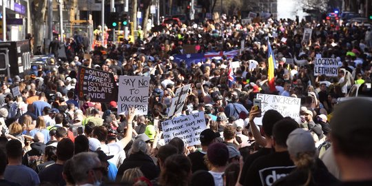 Ribuan Warga Protes Anti-Lockdown di Melbourne