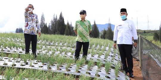 Kemnaker Bakal Kembangkan Kejuruan Pariwisata di Solok