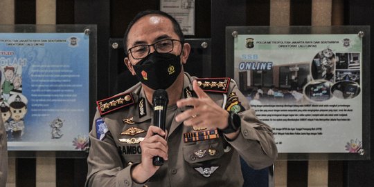 Polisi Selidiki Fortuner Lawan Arah & Tabrak 2 Mobil, Pastikan Bukan Kendaraan Polri