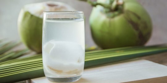 Air Kelapa Miliki Manfaat yang Dibutuhkan Tubuh untuk Hadapi Pandemi