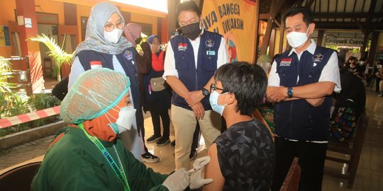 508 Ribu Warga Banyuwangi Terima Vaksinasi Covid-19 - Vimarsana News