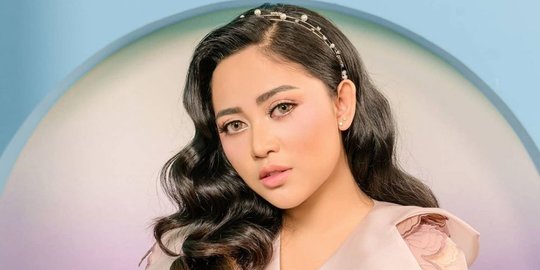 Kini Jadi Selebgram Terkenal, Rachel Vennya Pernah Ditegur Artis Lain karena Ini