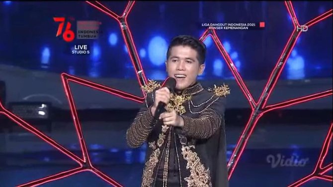 iqhbal finalis dari sumatera barat jadi juara 1 lida 2021 dapat hadiah rp