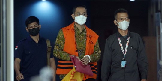 Ekspresi Juliari Batubara Saat Divonis 12 Tahun Penjara