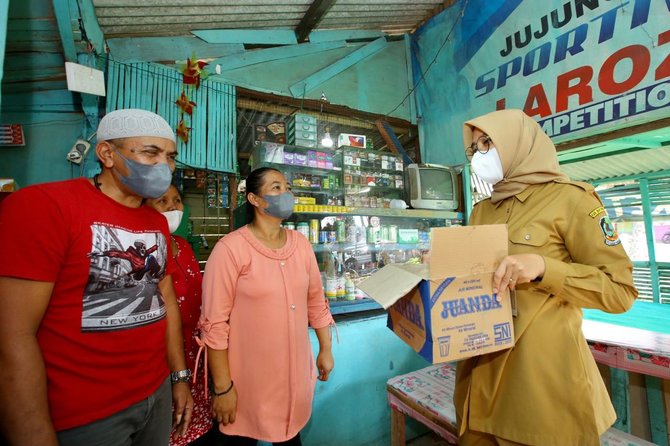 ratusan warung di banyuwangi kembali dikucuri bantuan dana