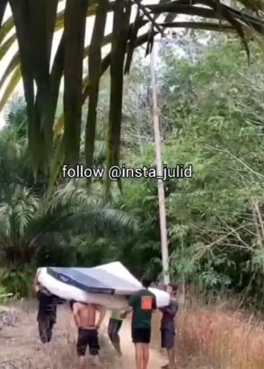 perjuangan anak demi berikan kado untuk ibu