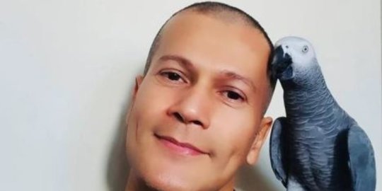 Tampil Beda, Intip 4 Potret Terbaru Adam Jordan dengan Model Rambut Baru