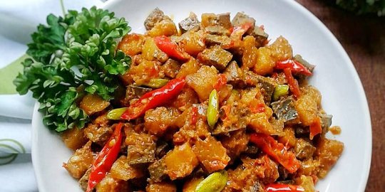 11 Sambal Goreng Kentang yang Sedap dan Menggiurkan, Cocok jadi Suguhan Beragam Acara