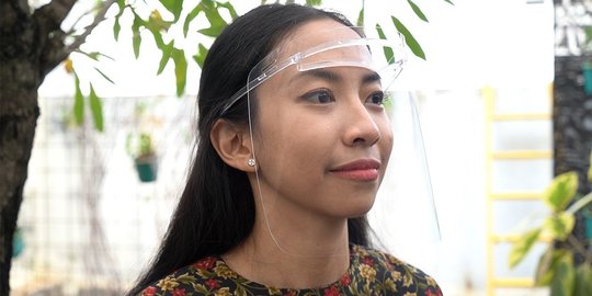 Sharp Indonesia Rilis Face Shield Premium, Berteknologi "Mata Ngengat"