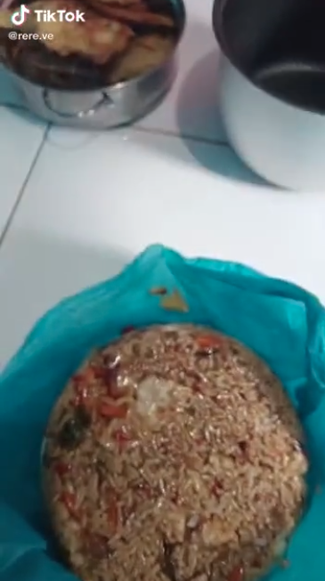 suami makan di luar wanita ini buang semua masakan