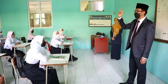 Pembelajaran Tatap Muka, Komite Sekolah Tunggu Surat Dinas Pendidikan DKI