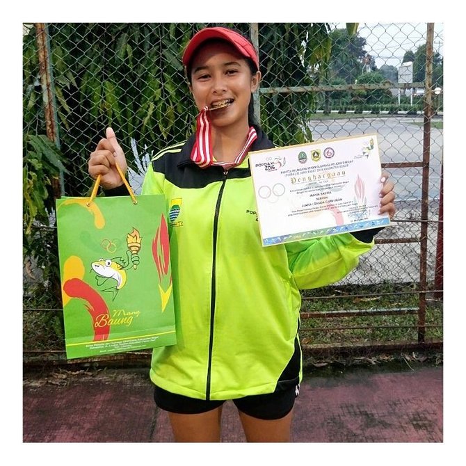 dulu atlet tenis gadis cantik ini kini sukses jadi perwira tni