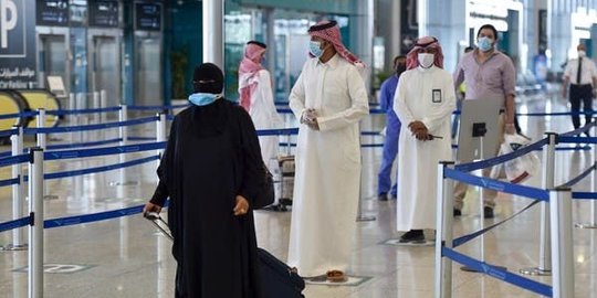 Arab Saudi Tangkap 103 Orang karena Langgar Aturan Karantina - Vimarsana News
