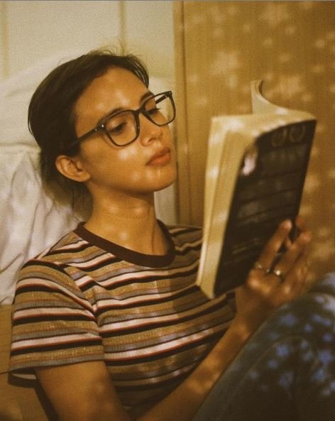 perankan tokoh antagonis di love story the series ini 4 fakta annette edoarda