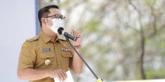 Ingatkan Disiplin Prokes, Ridwan Kamil Senang BRI Liga 1 Bergulir