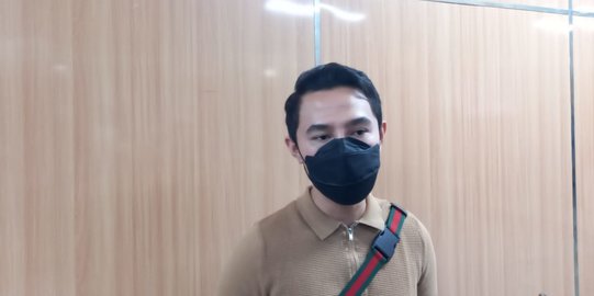 Artis Fahri Azmi Tertipu Rp75Juta oleh Orang yang Mengaku Utusan Presiden