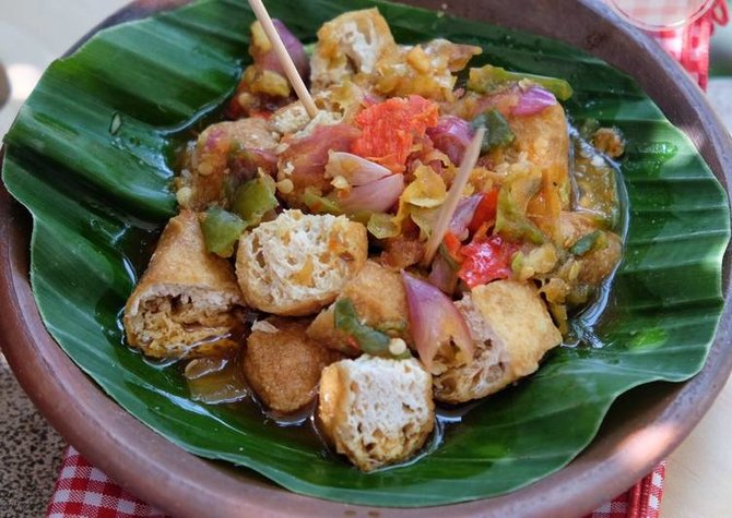 tahu gejrot