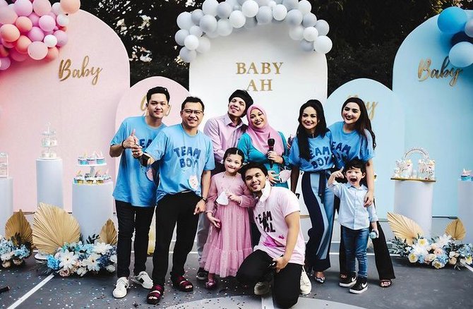 gender reveal atta amp aurel