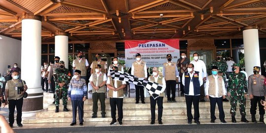 Kepala BNPB Lepas Mobil Masker Mendukung Penguatan Protokol Kesehatan Wilayah Aceh