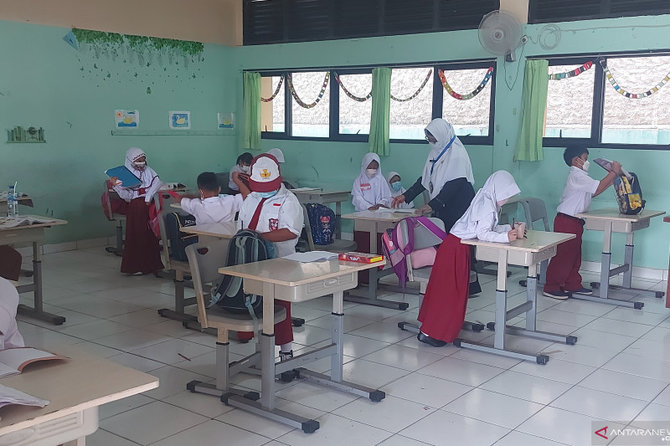 sekolah tatap muka di jakarta