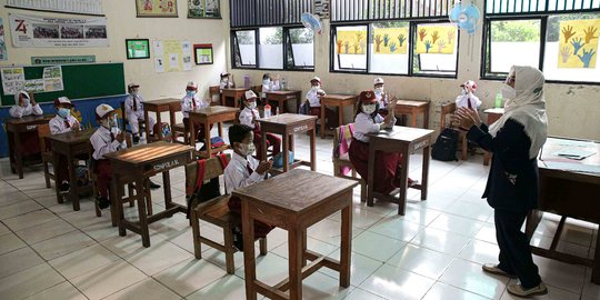 Melihat Uji Coba Pembelajaran Tatap Muka di Jakarta