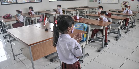 Antusias Murid Kelas 1 SD Ikuti Pembelajaran Tatap Muka