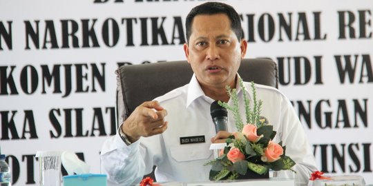 Budi Waseso Ungkap Ada Pihak Sengaja Viralkan Bantuan Beras PPKM yang Rusak