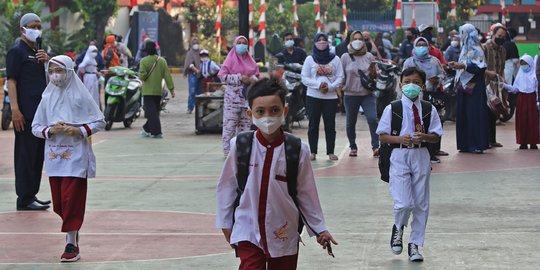 70 Bus Sekolah Layani 33 Rute Saat PTM Terbatas di Jakarta