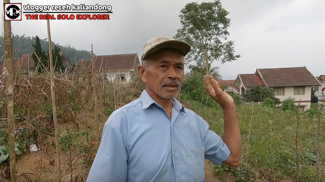 puluhan villa mewah terbengkalai