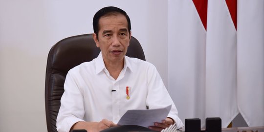 Jokowi: RI Harus Mampu Ubah Ketergantungan Konsumsi ke Produksi