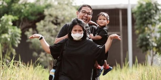 Main di Dari Jendela SMP, Intip Momen Kebersamaan Ery Makmur dengan Keluarganya