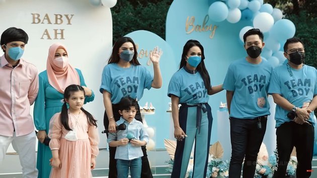 4 potret kebersamaan ashanty dan krisdayanti di acara gender reveal aurel kompak