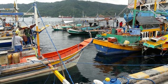 Baharkam Polri Tangkap Empat Kapal Ikan Berbendera Vietnam di Natuna