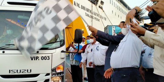 Dukung PON XX, Kemenhub Serahkan 428 Bus ke Pemprov Papua